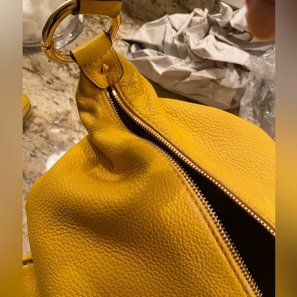 MICHAEL KORS DESIGNER HANDBAG WITH MATCHING WALLET - Picture 8 of 9